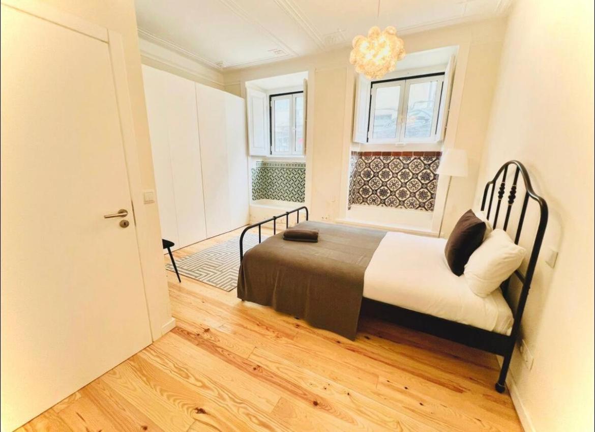 Lisbon City Center 3 Bedroom Flat Next To Avenida Liberdade Exterior photo