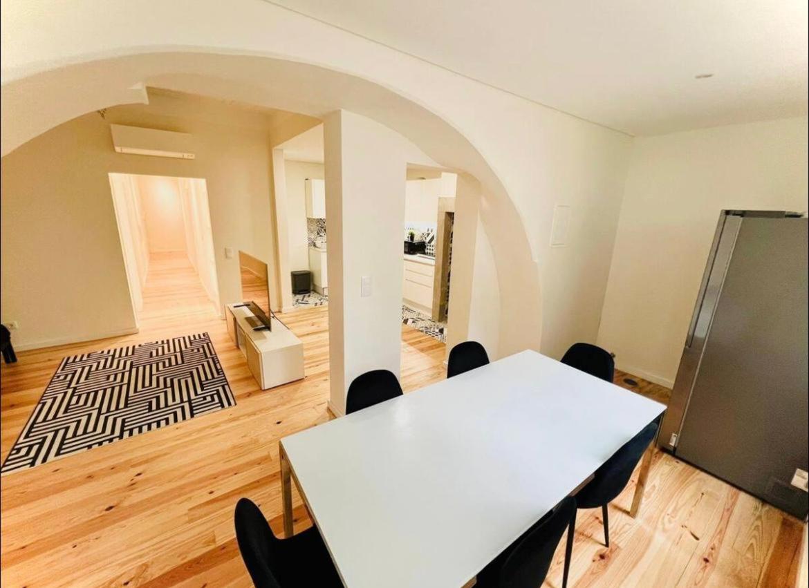 Lisbon City Center 3 Bedroom Flat Next To Avenida Liberdade Exterior photo